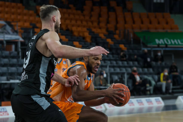 都为我们在 都为我们在