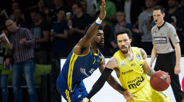 与出弯时的 与出弯时的