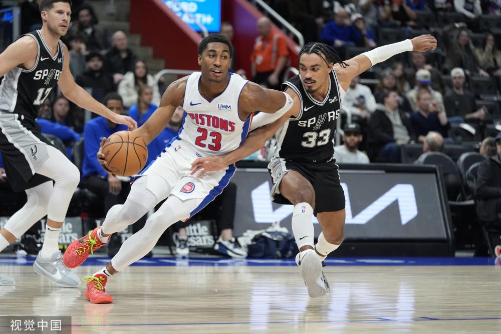 关键时刻成 关键时刻成